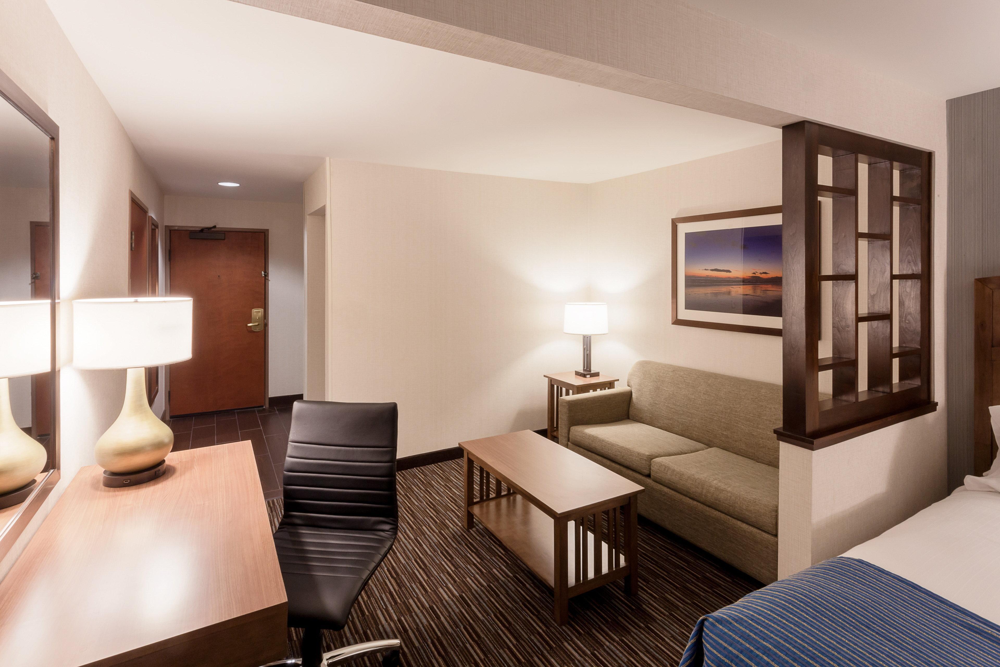 Holiday Inn Express & Suites Carpinteria By Ihg Dış mekan fotoğraf